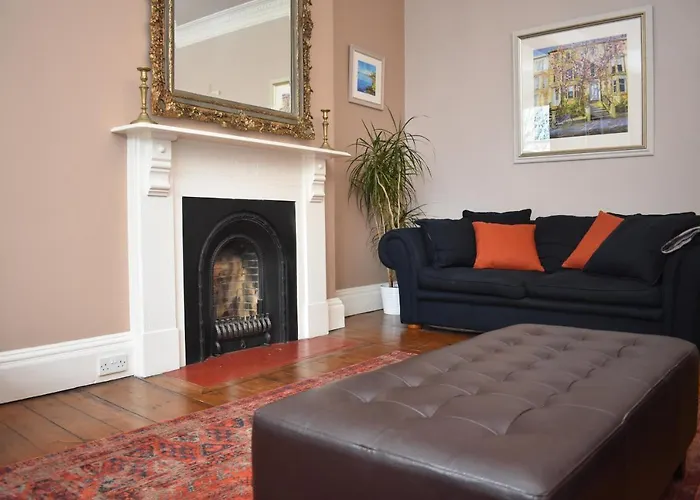 East Claremont - Beautiful 2Br Apartment In Central Edinburgh